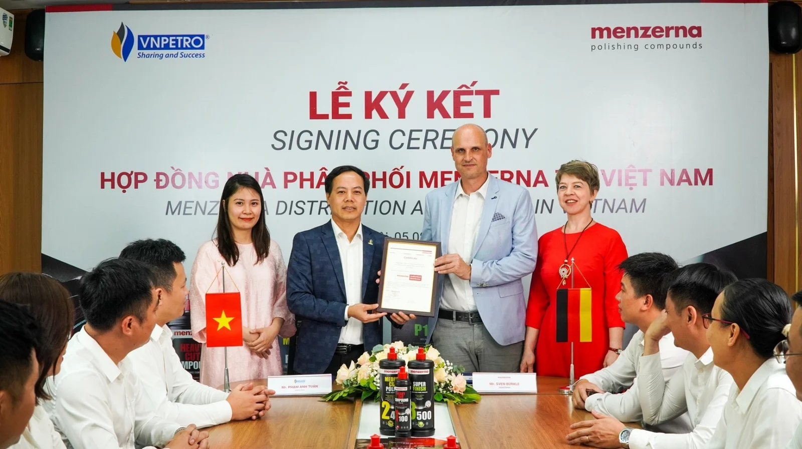 VNPETRO Phân Phối Chính Thức Sản Phẩm Menzerna Tại Việt Nam